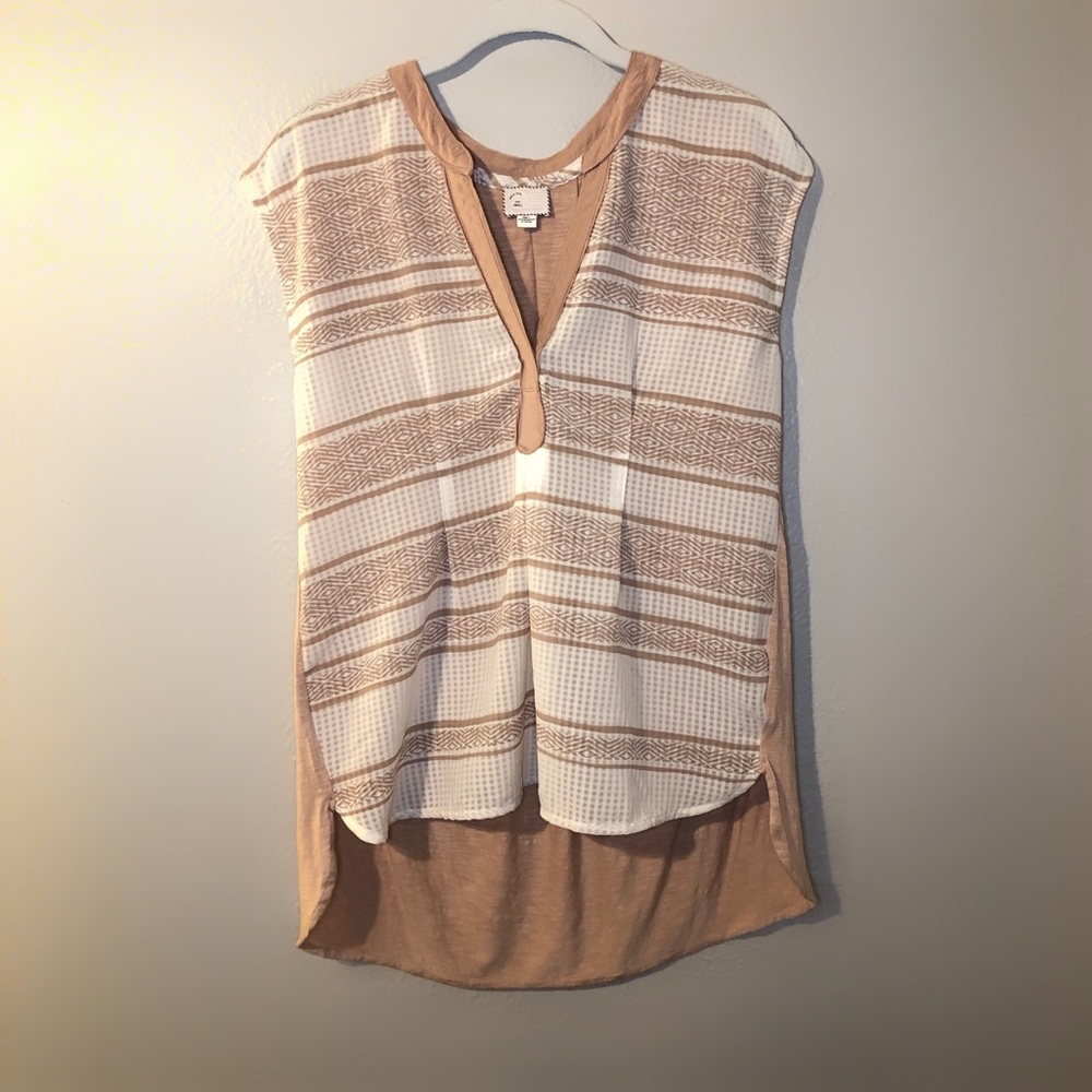 Anthropologie Postmark Egress split neck top